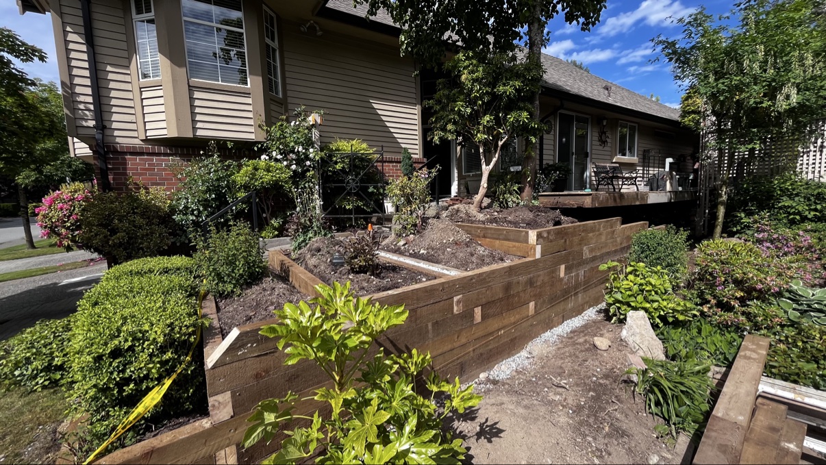 ROUGE Landscape + Renovations photo 2