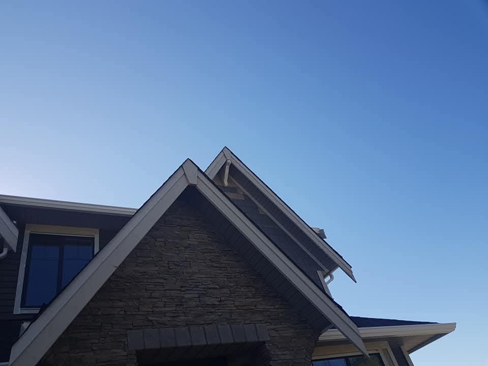 Stone siding install